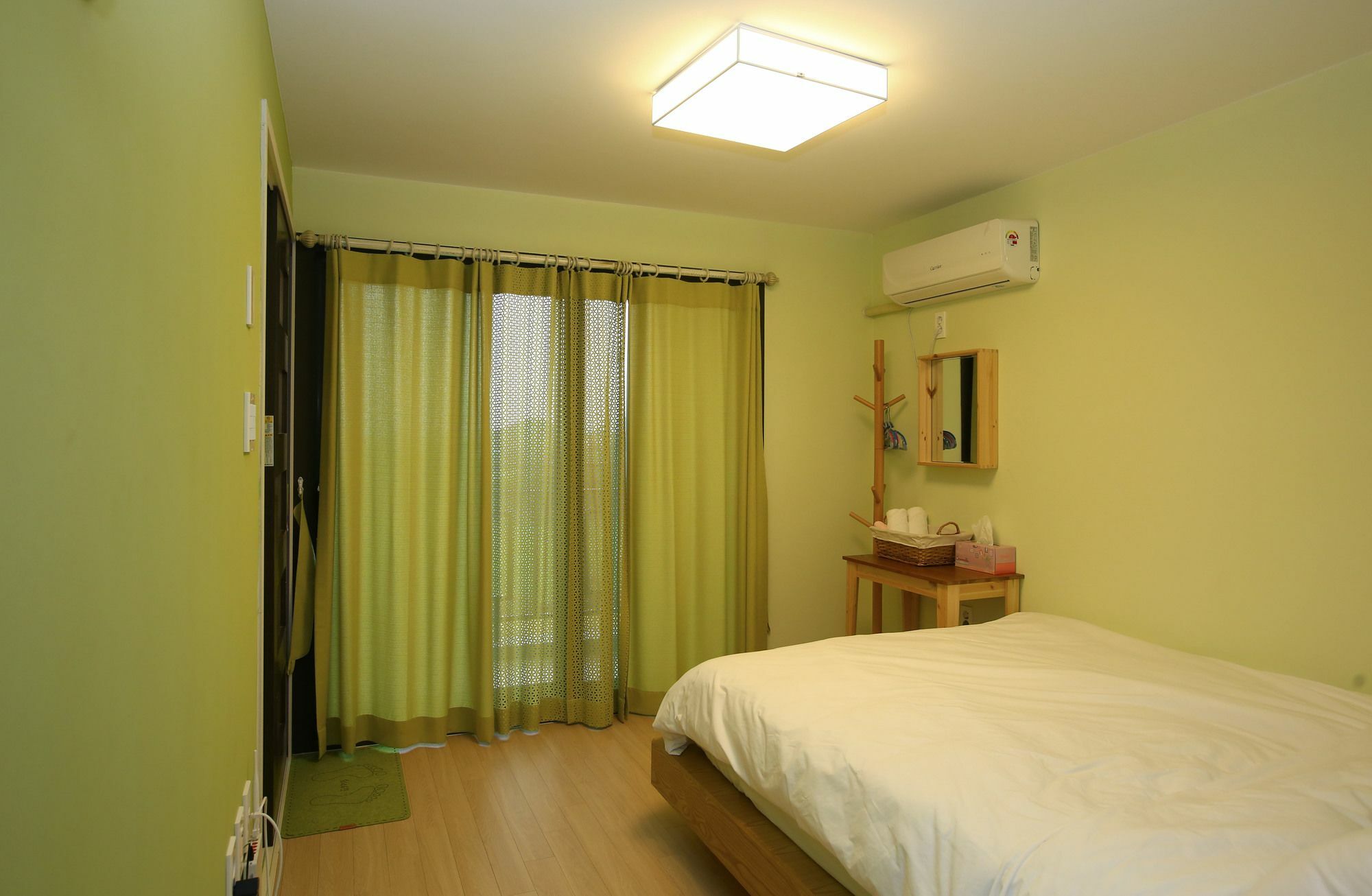 Dongdong Guesthouse Jeju Esterno foto